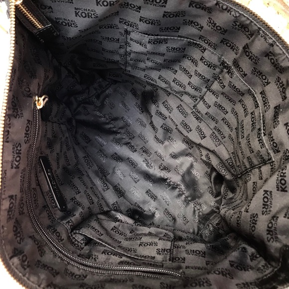 Michael kors black tote - Picture 2 of 7